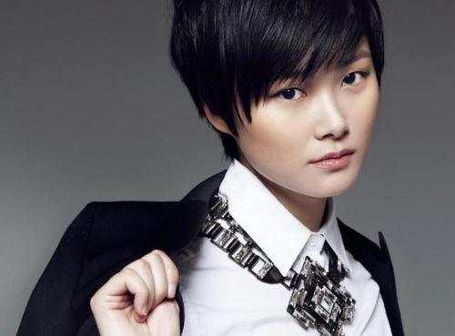 娱乐吃瓜李宇春微博